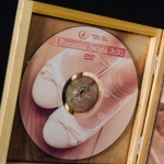 CD box wykonany metodą decoupage